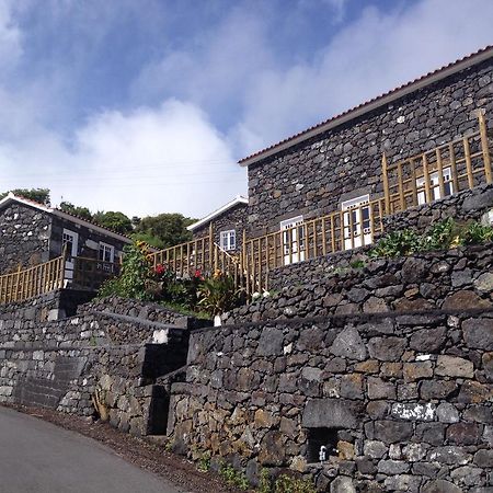 Stone Dreams - Namoradeira Calheta de Nesquim Bagian luar foto