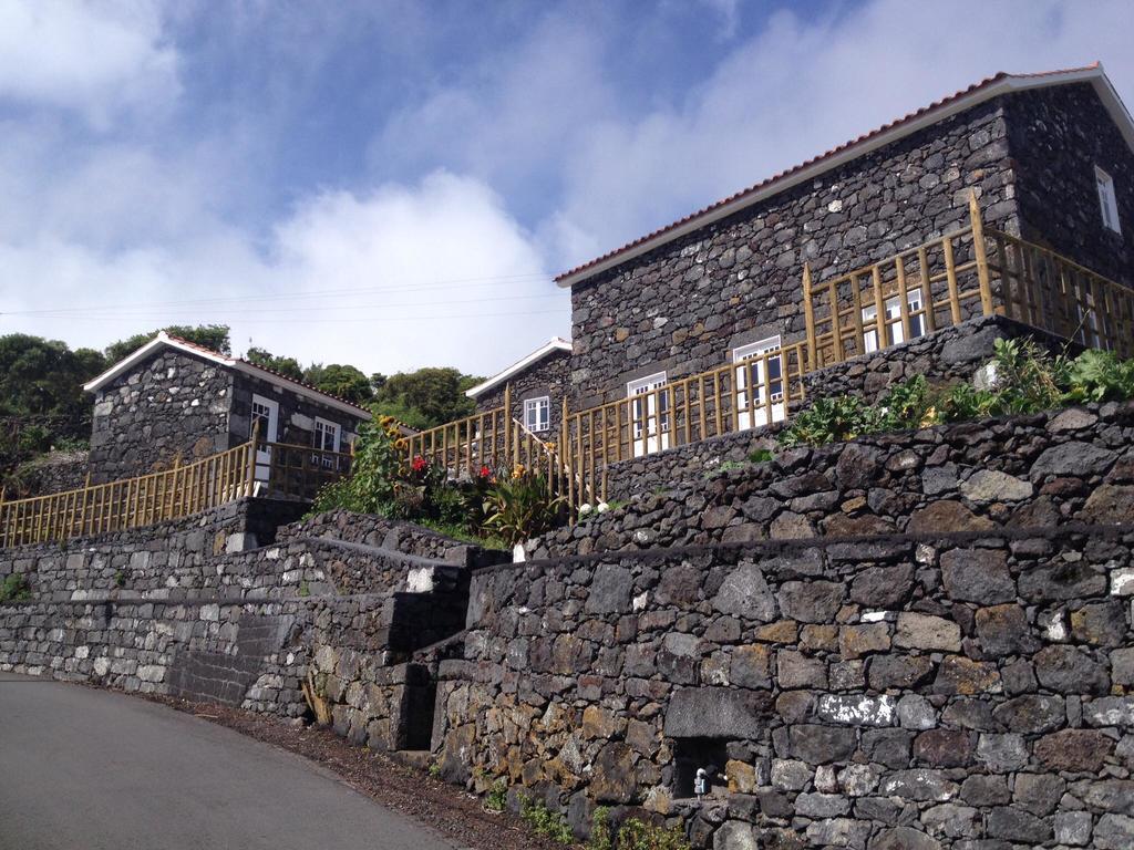 Stone Dreams - Namoradeira Calheta de Nesquim Bagian luar foto